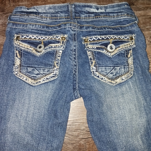 💥3 for $15💥 Wallflower capris - Picture 8 of 14